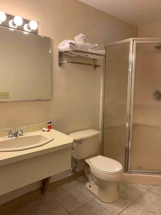 Travelodge By Wyndham Lake George Ny Экстерьер фото