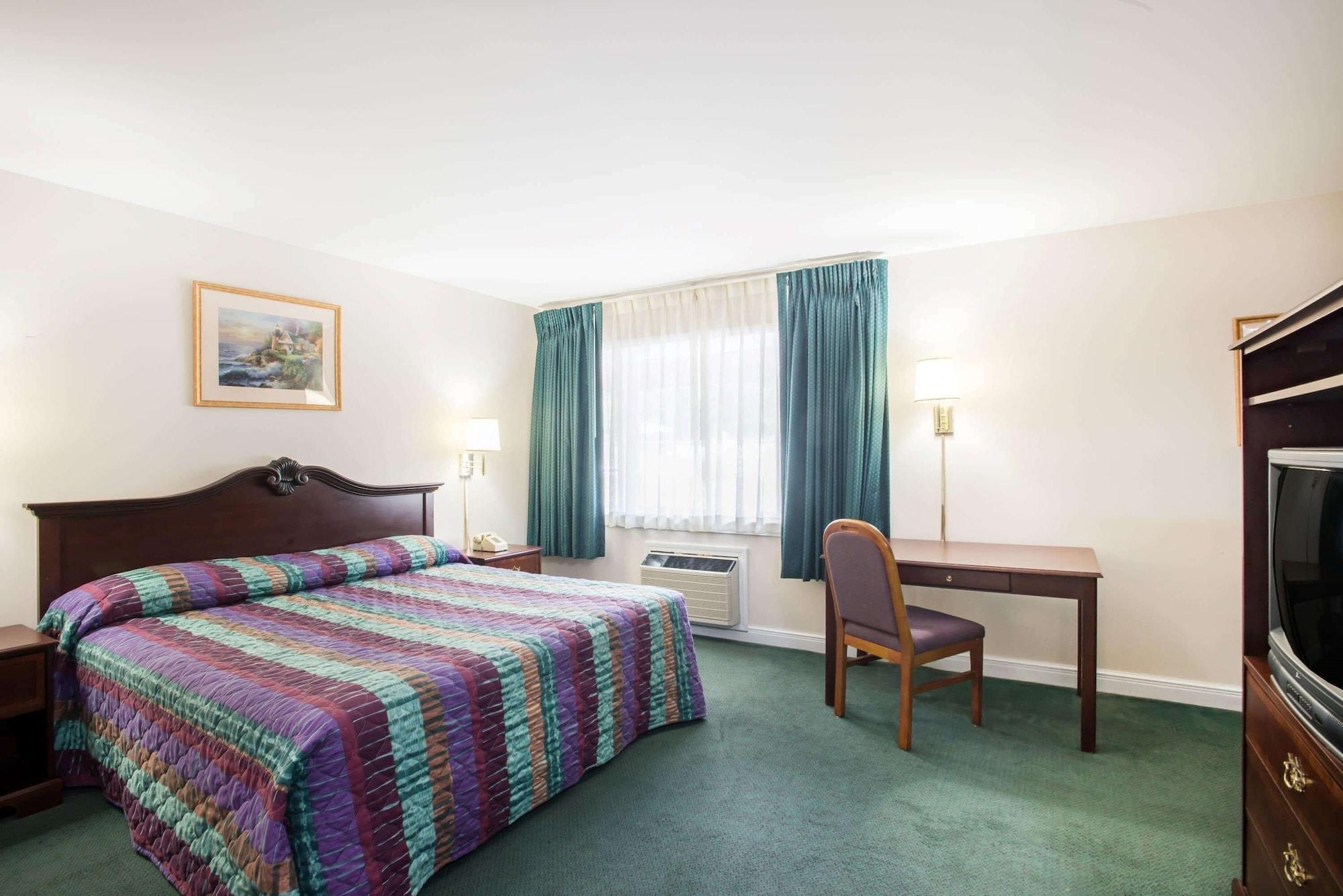 Travelodge By Wyndham Lake George Ny Экстерьер фото
